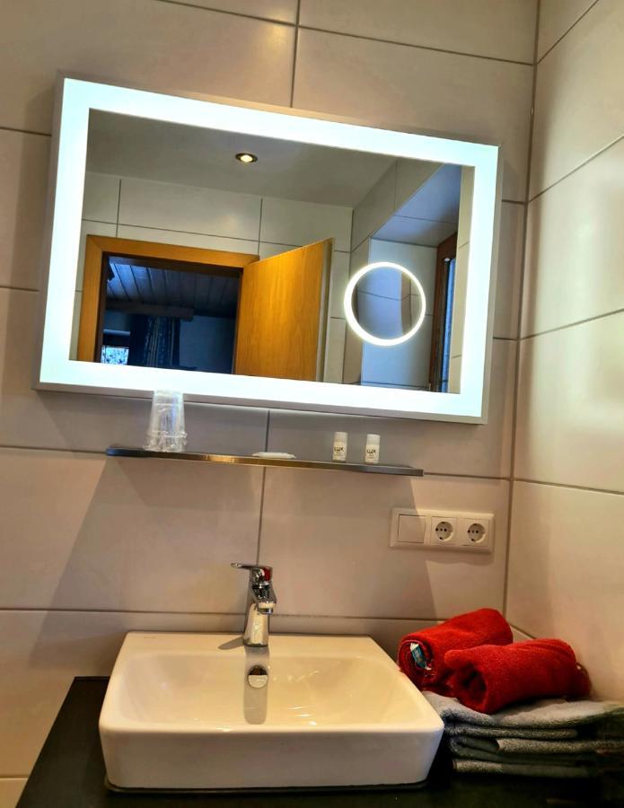 Hotel Gebirgshaeusl Engedey Ngoại thất bức ảnh