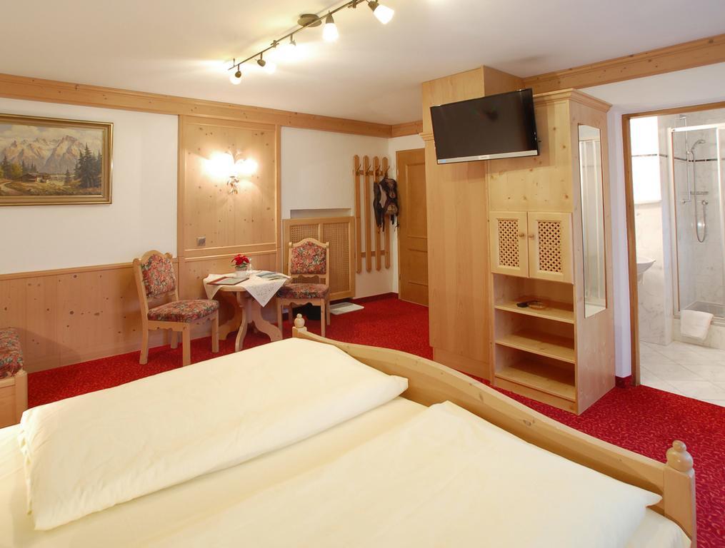 Hotel Gebirgshaeusl Engedey Ngoại thất bức ảnh