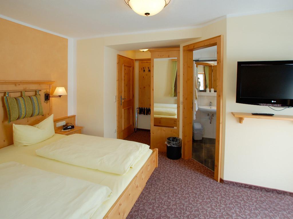 Hotel Gebirgshaeusl Engedey Phòng bức ảnh