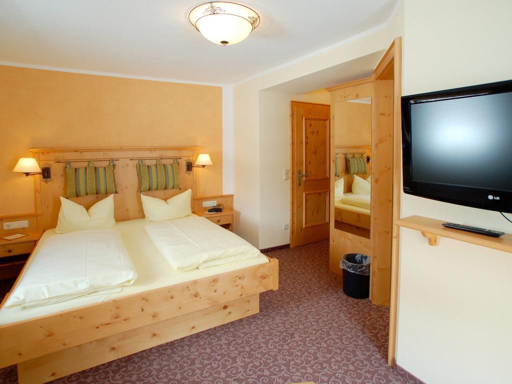 Hotel Gebirgshaeusl Engedey Phòng bức ảnh